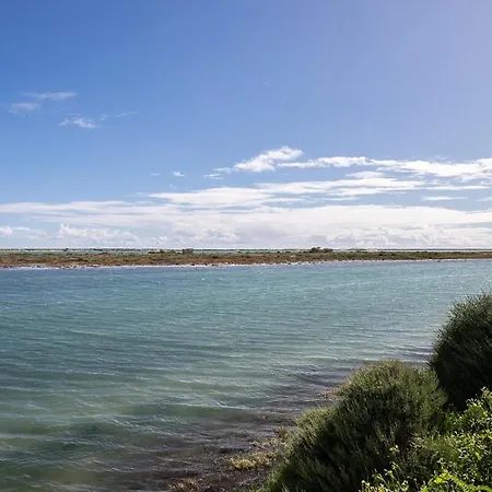 Sunrise View Фузета